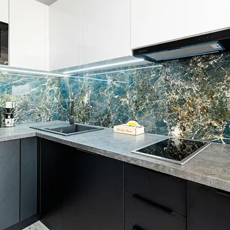 Wonder - Blisko Gor - Blisko Szlakow Turystycznych, Wyciagow, Restauracji, Deptaka